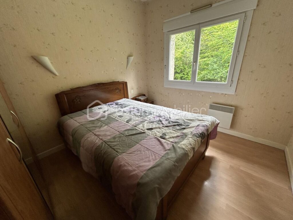 MAISON PLAIN PIED – 3 CHAMBRES – GARAGE – 4 pièces – 3 chambres – 103 m²