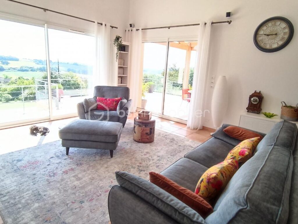 HAVRE DE PAIX : MAISON D’ARCHITECTE AVEC VUE IMPRENABLE – 7 pièces – 6 chambres – 220 m²