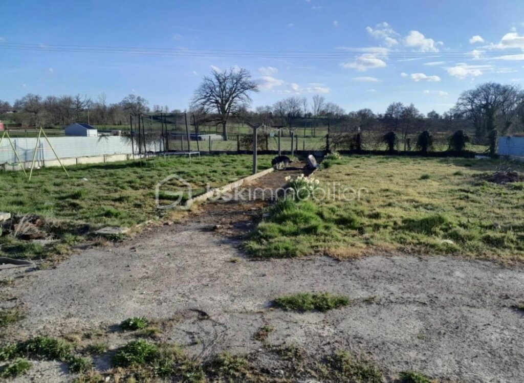 ✨ Un havre de tranquillité à la campagne, à proximité des grandes villes ! ✨ – 6 pièces – 4 chambres – 114 m²