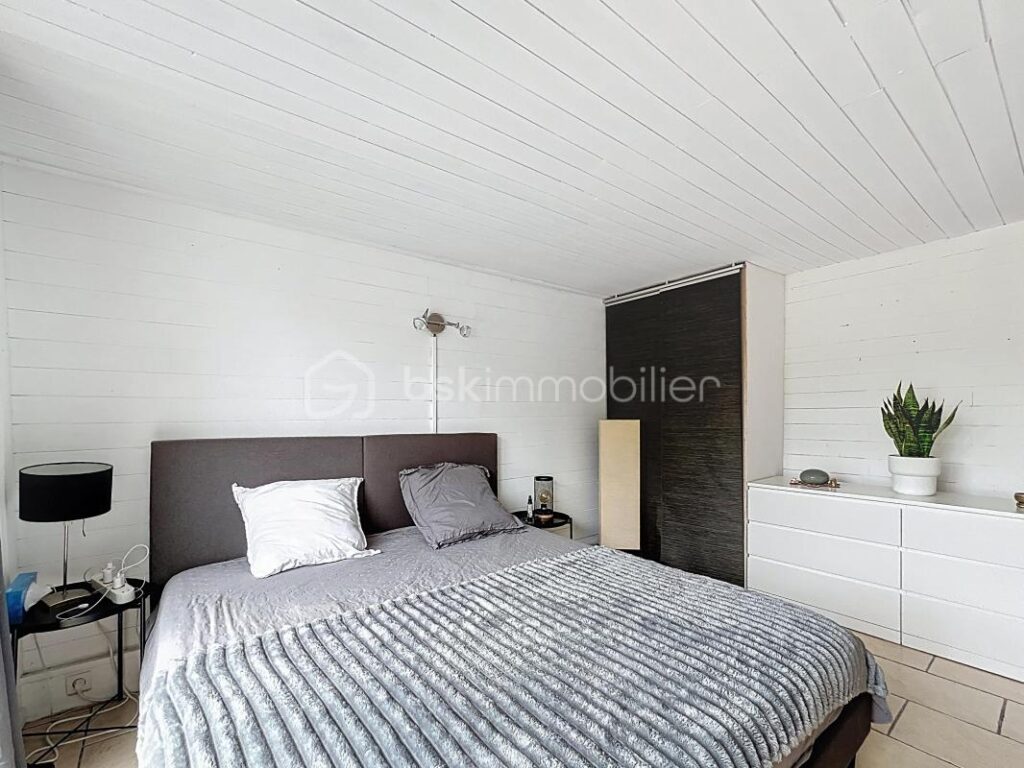 Maison 5 Pièces 180 m2 à PALEY – 5 pièces – 4 chambres – 180 m²