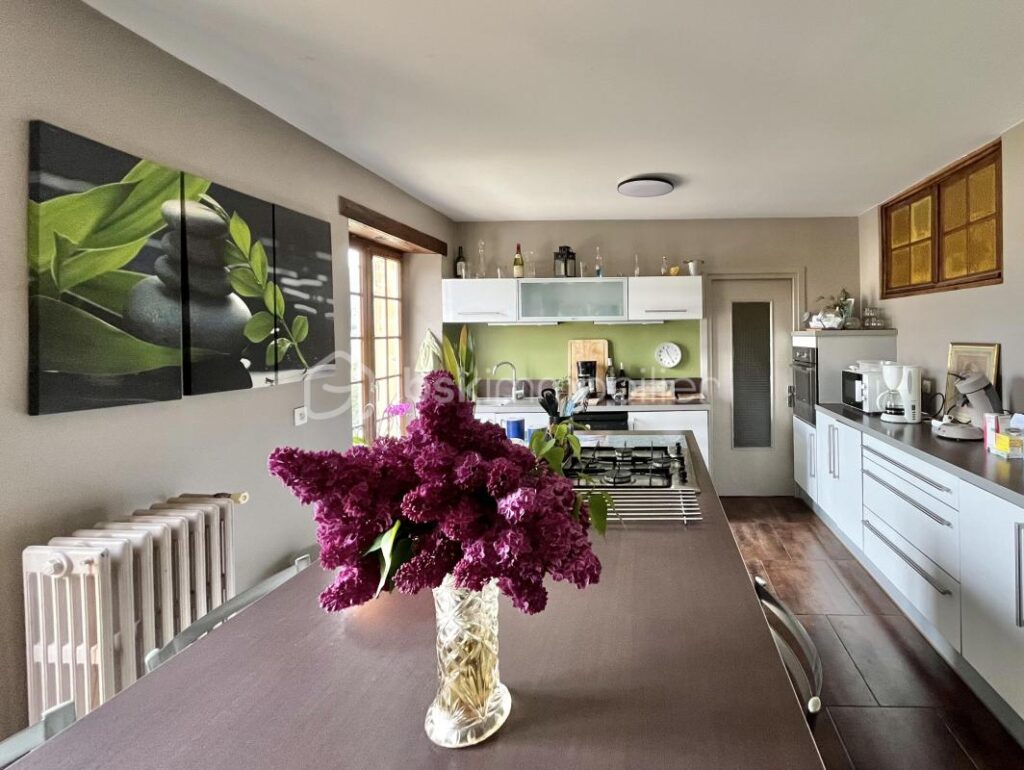 Maison de Maître 600m² 7 chambres – 10 pièces – 7 chambres – 600 m²