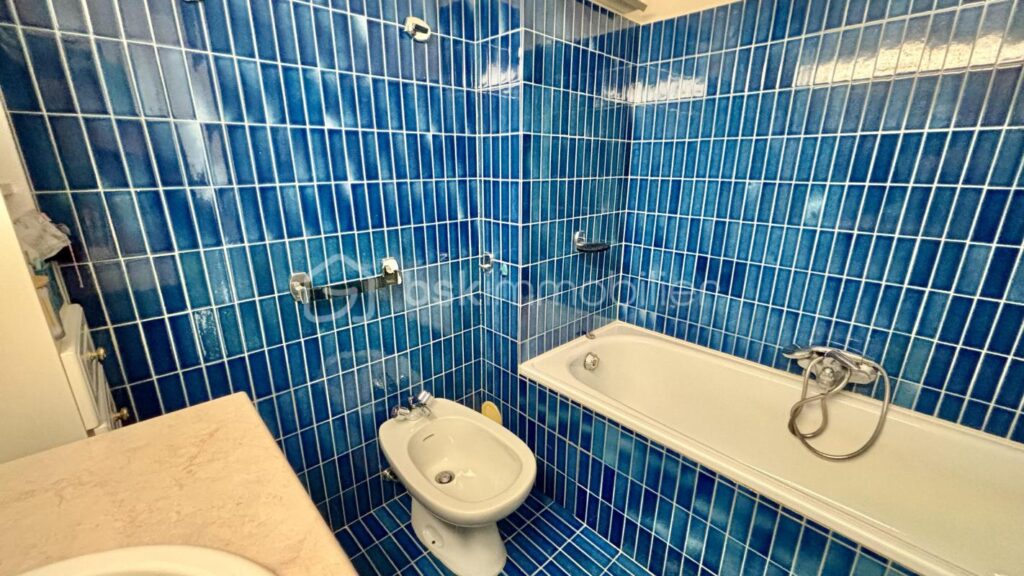 Appartement 3P – Résidence Les Hauts-de-Vaugreniers – Vue mer & terrasse, parking et cave – 3 pièces – 2 chambres – 80 m²