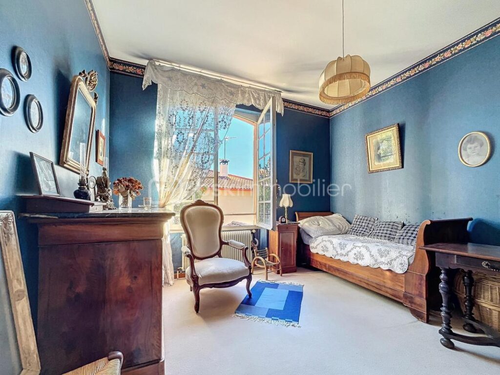 Maison plan des 4 seigneurs – 10 pièces – 6 chambres – 280 m²