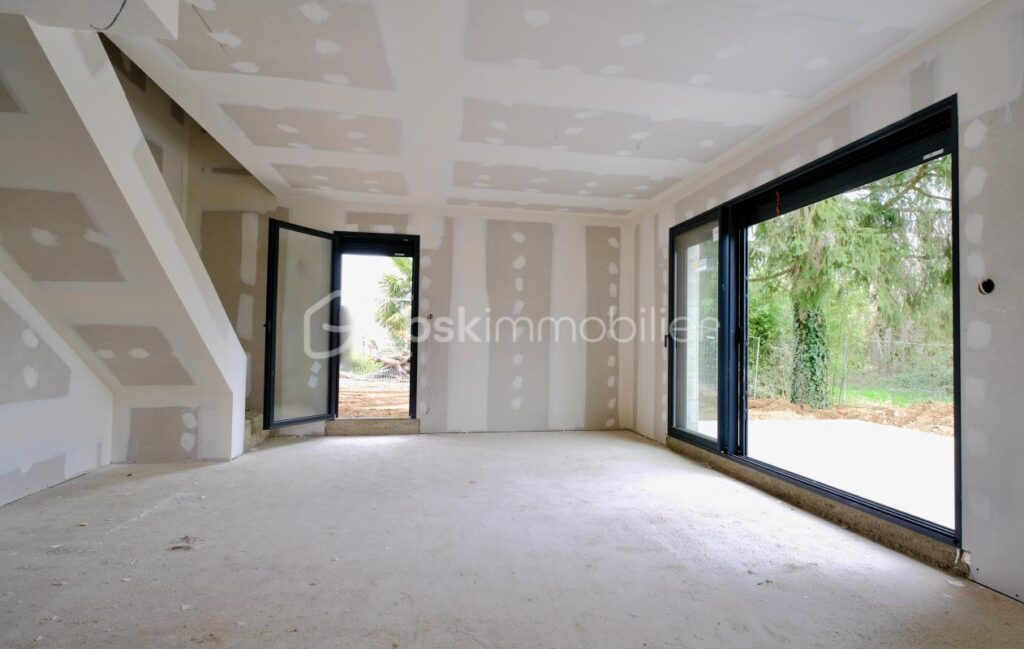 Maison neuve 131 M2 – 5 pièces – 4 chambres – 131 m²