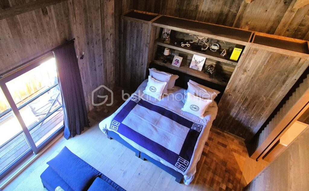 CHALET D’EXCEPTION – VAL D’ALLOS (ALPES-DE-HAUTE-PROVENCE) – 9 pièces – 4 chambres – 350 m²