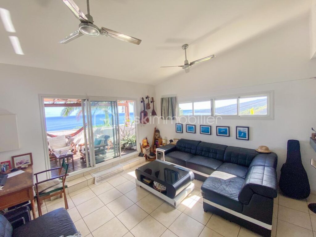 Appartement T2 en Triplex avec vue mer – 2 pièces – 1 chambre – 58 m²