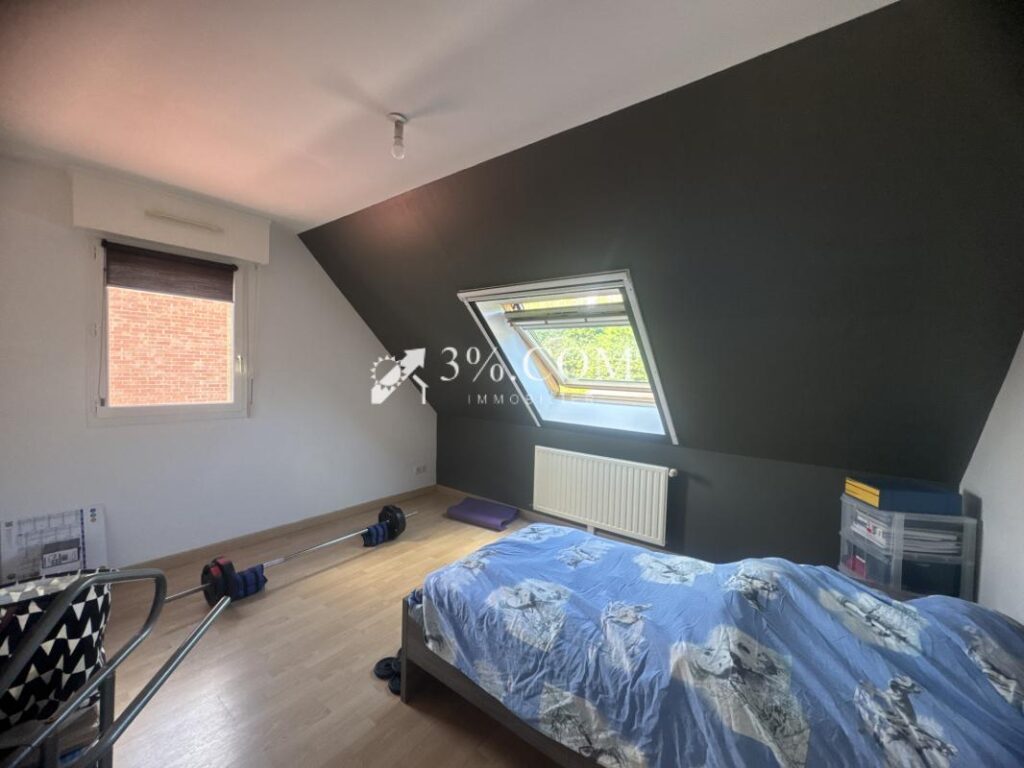 Pavillon individuelle de 2006 avec 5 chambres à Famars – 8 pièces – 5 chambres – 140 m²