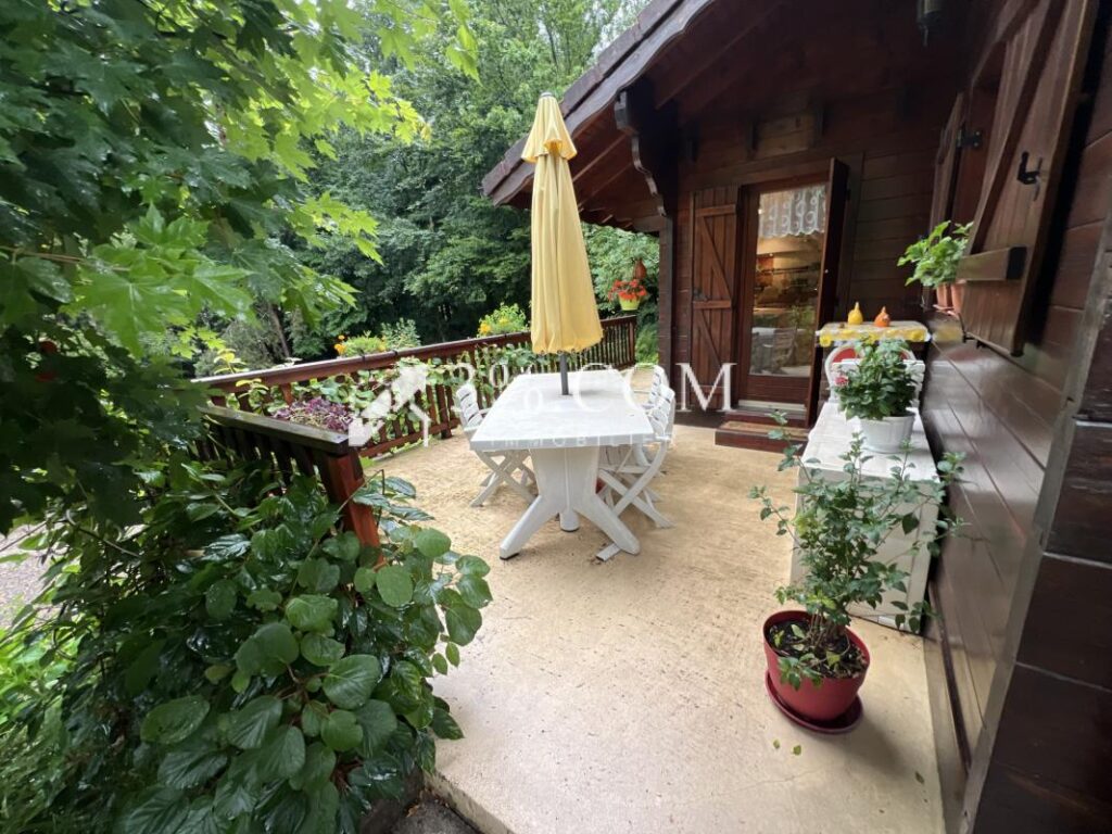 Chalet de Caractére + 5000 M2 Terrain Saint Maurice sur M – 9 pièces – 4 chambres – 147 m²