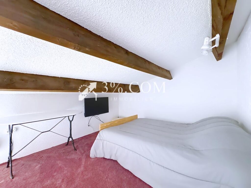 Charmant Duplex meublé 3 pièces de 37.6 m2 avec piscine & pl – 3 pièces – 2 chambres – 37 m²