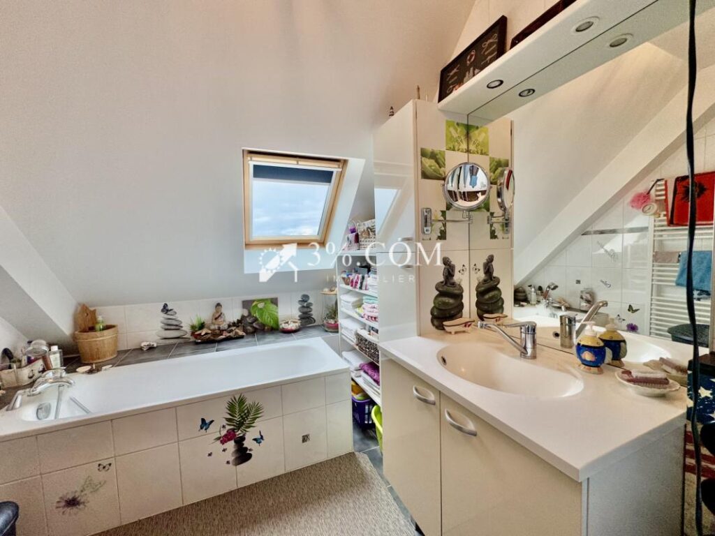 3%COM Très bel appartement avec double terrasse – vue campag – 3 pièces – 2 chambres – 102 m²