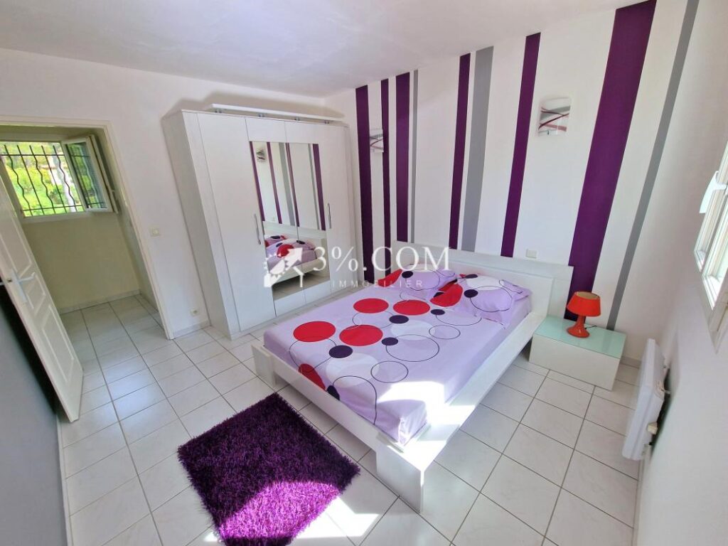 Splendide villa dans un écrin de verdure – 5 pièces – 4 chambres – 133 m²