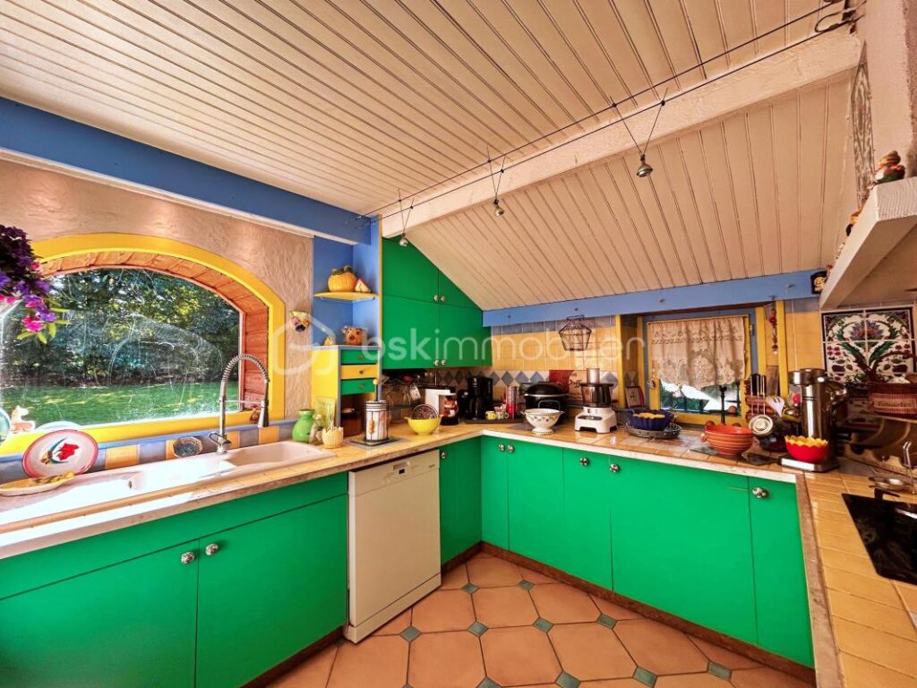 ✨ Élégance et charme à la campagne – Maison de caractère de 1895 avec dépendances aménagées ✨ – 6 pièces – 3 chambres – 160 m²