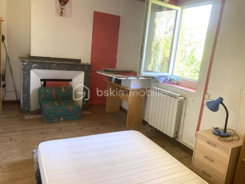 Élégance rustique à la campagne gersoise : votre corps de ferme coup de cœur ! – 4 pièces – 3 chambres – 145 m²