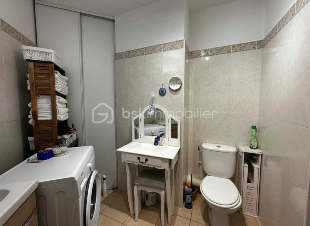 GRAND STUDIO AVEC COIN NUIT + PARKING / VUE MER ET FORET – 1 pièce – 1 chambre – 40 m²