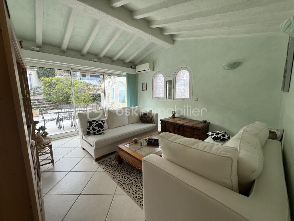 Maison Appartement – 4 pièces – 3 chambres – 110 m²