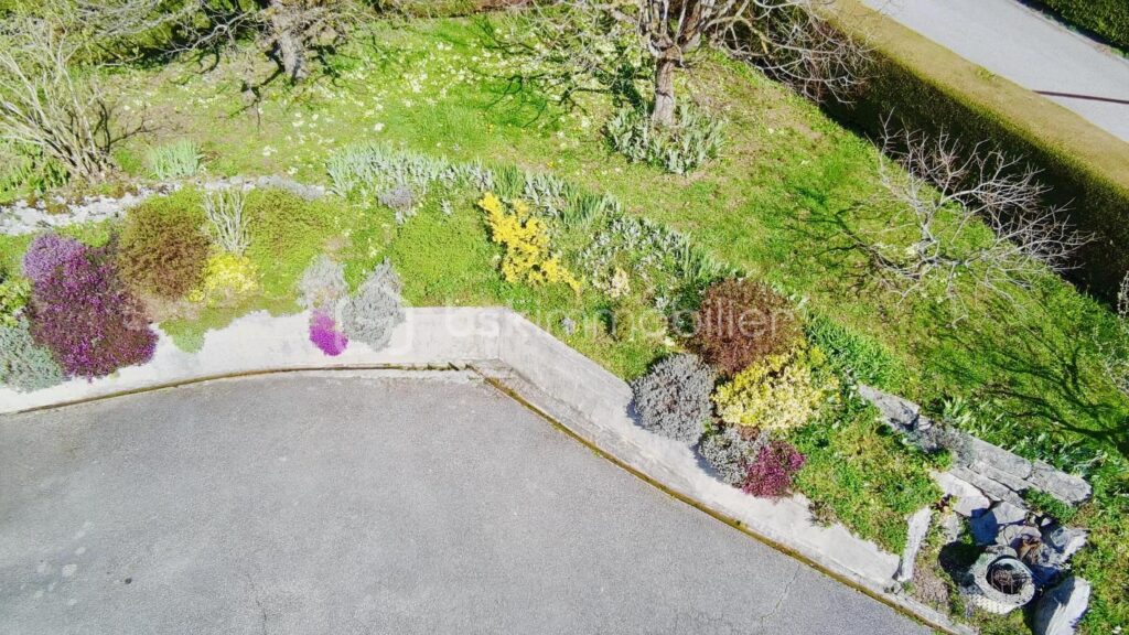 VILLA FAMILIALE D’ARCHITECTE – VUE PANORAMIQUE – EPAGNY METZ-TESSY – 6 pièces – 4 chambres – 167 m²