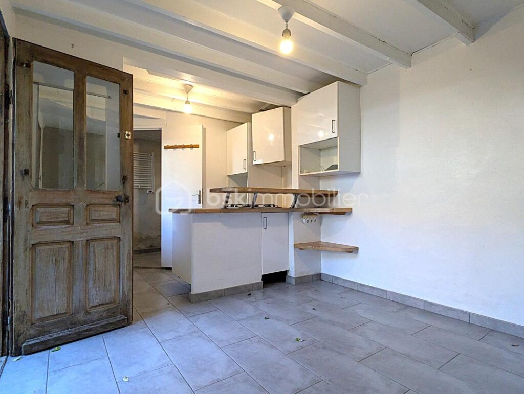 MAISON EN PIERRE FACE A LA MER – 40.78m² – CHARME – BARNEVILLE 50270 – 3 pièces – 1 chambre – 40 m²