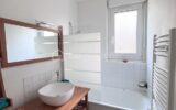 COUP DE CŒUR ASSURÉ – F2 52,14 m² – BALCON VUE PARC – PARKING & CAVE – 2 pièces – 1 chambre – 52 m²