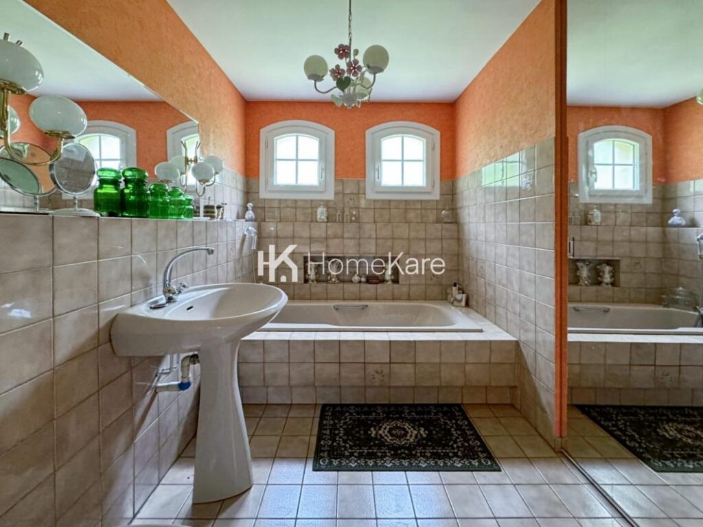 MAISON A HAUT POTENTIEL – 6 pièces – 5 chambres – 140 m²