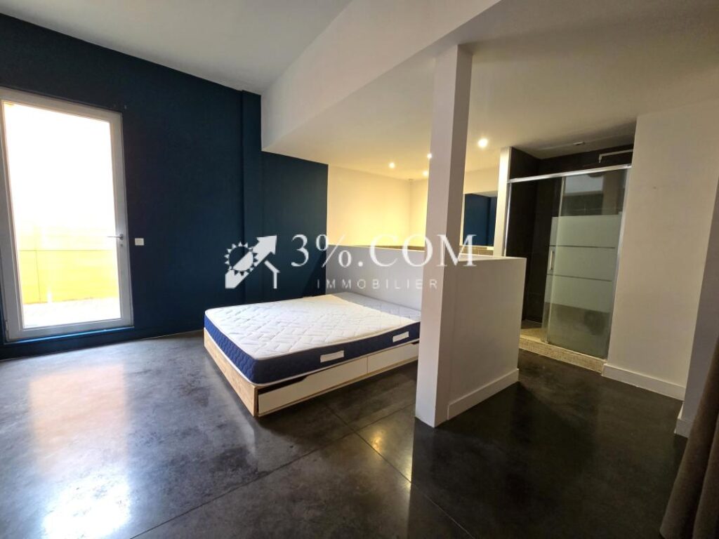 LOFT 128 m2 avec terrasse ROOFTOP + 2 CH + 2 places de parki – 4 pièces – 2 chambres – 128 m²