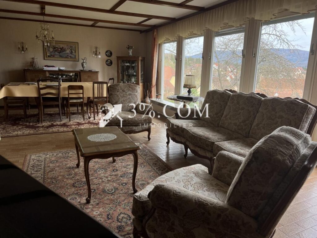 Grande maison d’habitation de 6 pièces – 6 pièces – 4 chambres – 175 m²