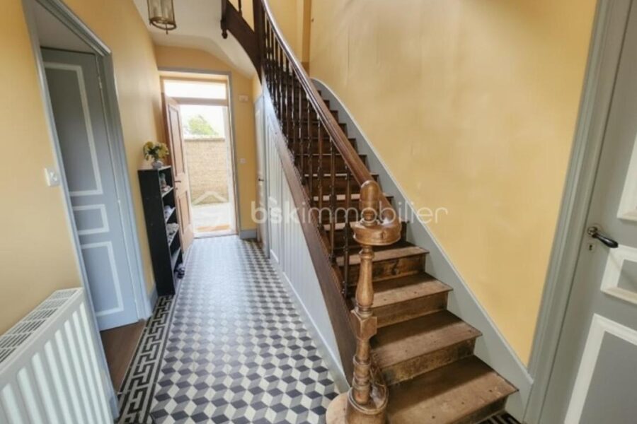 Maison à vendre à Mirebeau