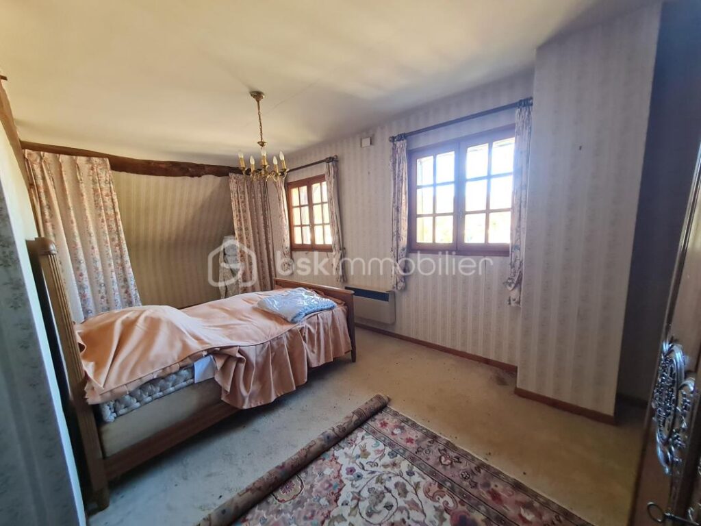 Charmante maison normande avec forêt privative – 6 pièces – 3 chambres – 135 m²