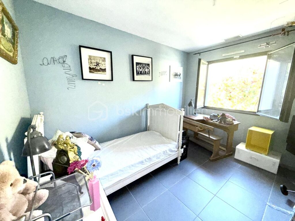 Villa prestige – 6 pièces – 5 chambres – 182 m²