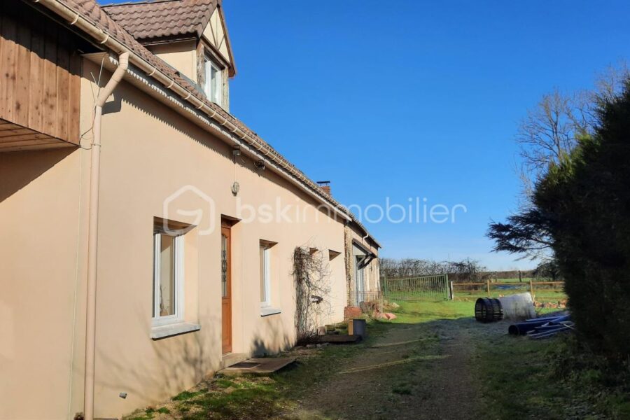 Maison à vendre à Neauphe sous essai