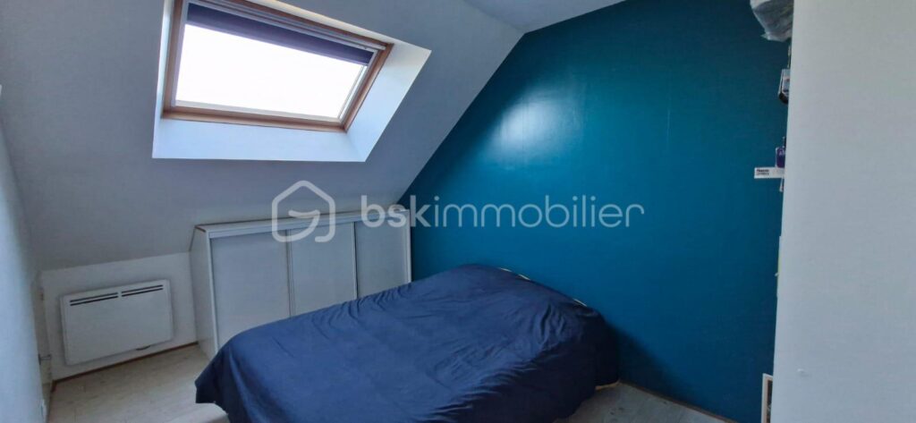 Longère de caractère dans un havre de paix, proche de l’axe RENNES-PARIS – 7 pièces – 5 chambres – 126 m²