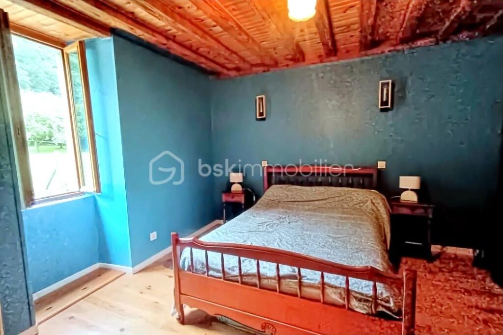 Maison individuelle, grand garage et vue imprenable – 3 pièces – 2 chambres – 110 m²