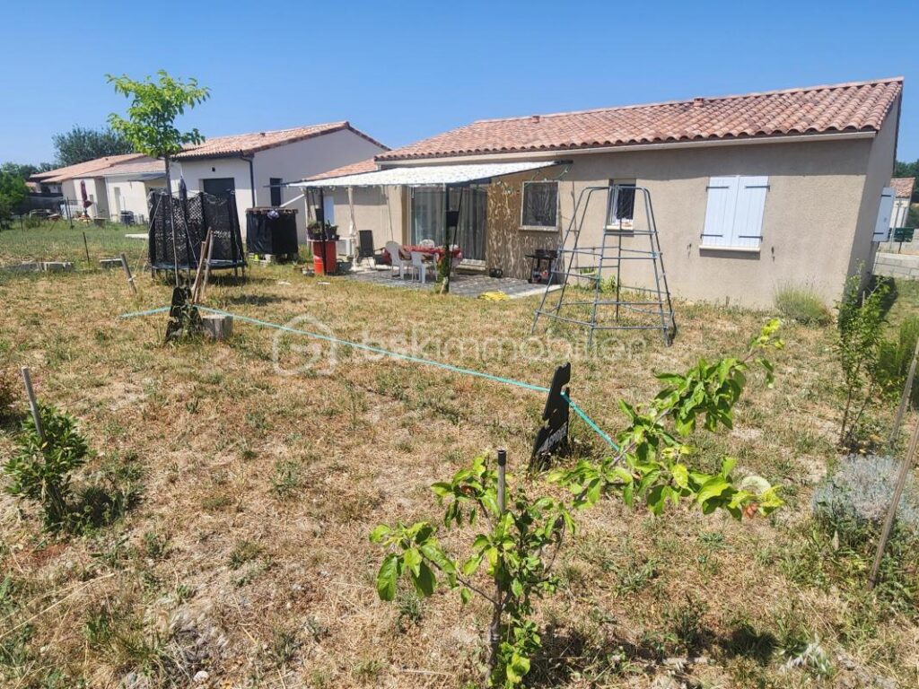 Maison provençale récente – 4 pièces – 3 chambres – 91 m²