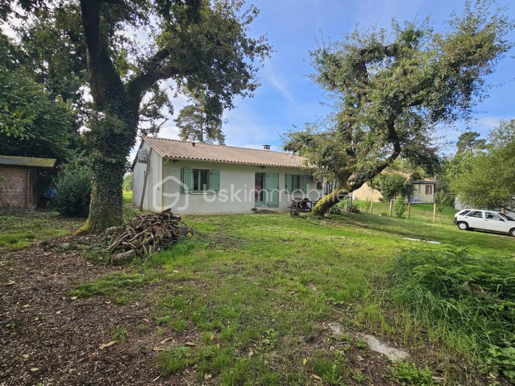 Belle maison de campagne – 5 pièces – 3 chambres – 93 m²