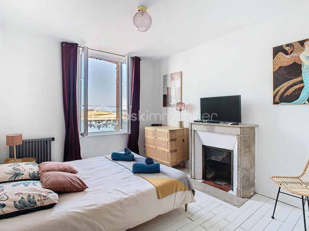 Face à la mer, maison 5 chambres – 8 pièces – 5 chambres – 161 m²