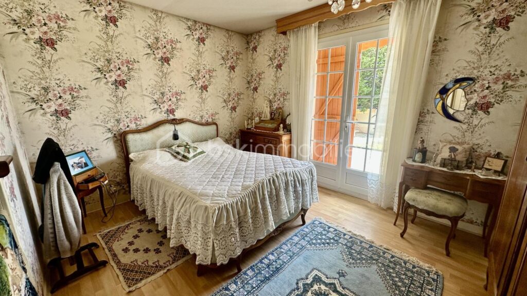 Maison familiale – 7 pièces – 4 chambres – 183 m²