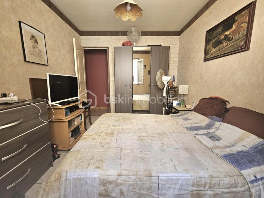 VUE IMPRENABLE SUR LE LOING – 5 pièces – 4 chambres – 108 m²