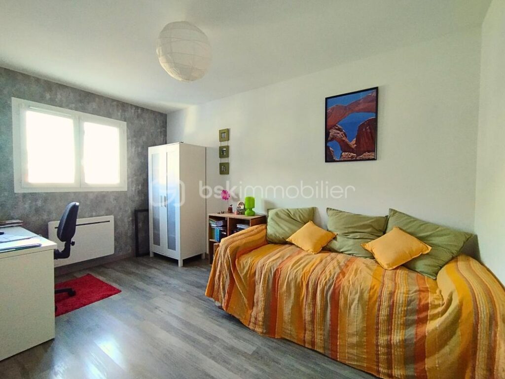 Maison individuelle 106m2 – 5 pièces – 3 chambres – 106 m²