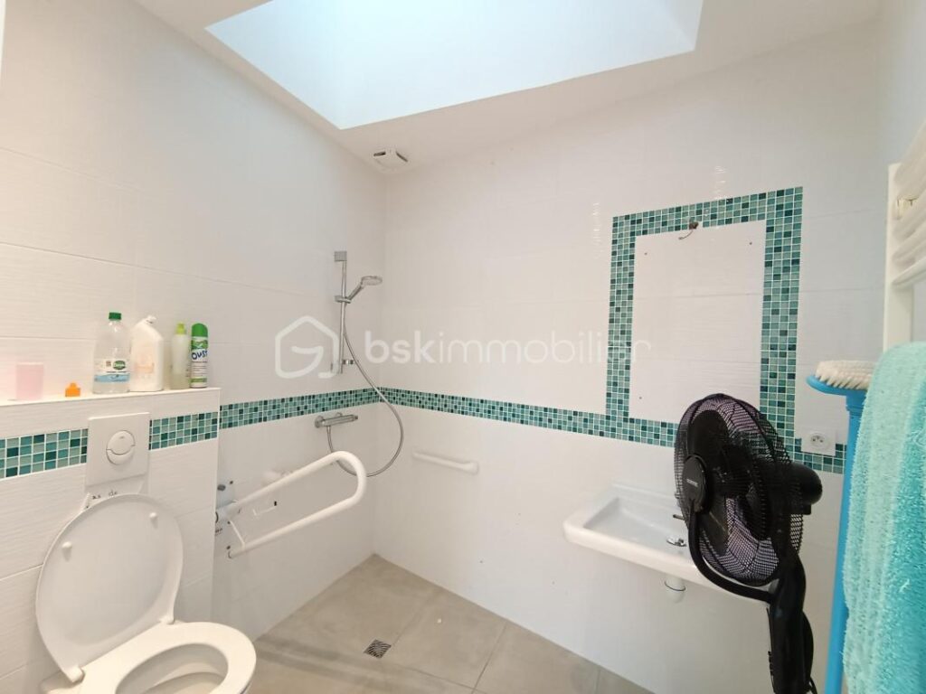 Maison 128 m2 6 pièces 4 chambres ( à Penzé) – 6 pièces – 4 chambres – 128 m²