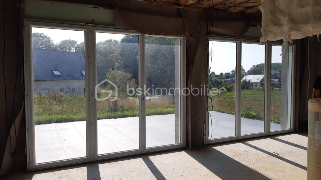 TOUT PROCHE DE L’EPR PENLY – PETIT CAUX – TRES BELLE MAISON D’ARCHITECTE CONTEMPORAINE DE 320m2 HABITABLES – 7 pièces – 4 chambres – 320 m²