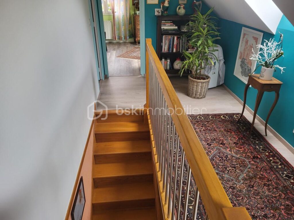 Maison au bord de l’eau ! – 4 pièces – 2 chambres – 130 m²