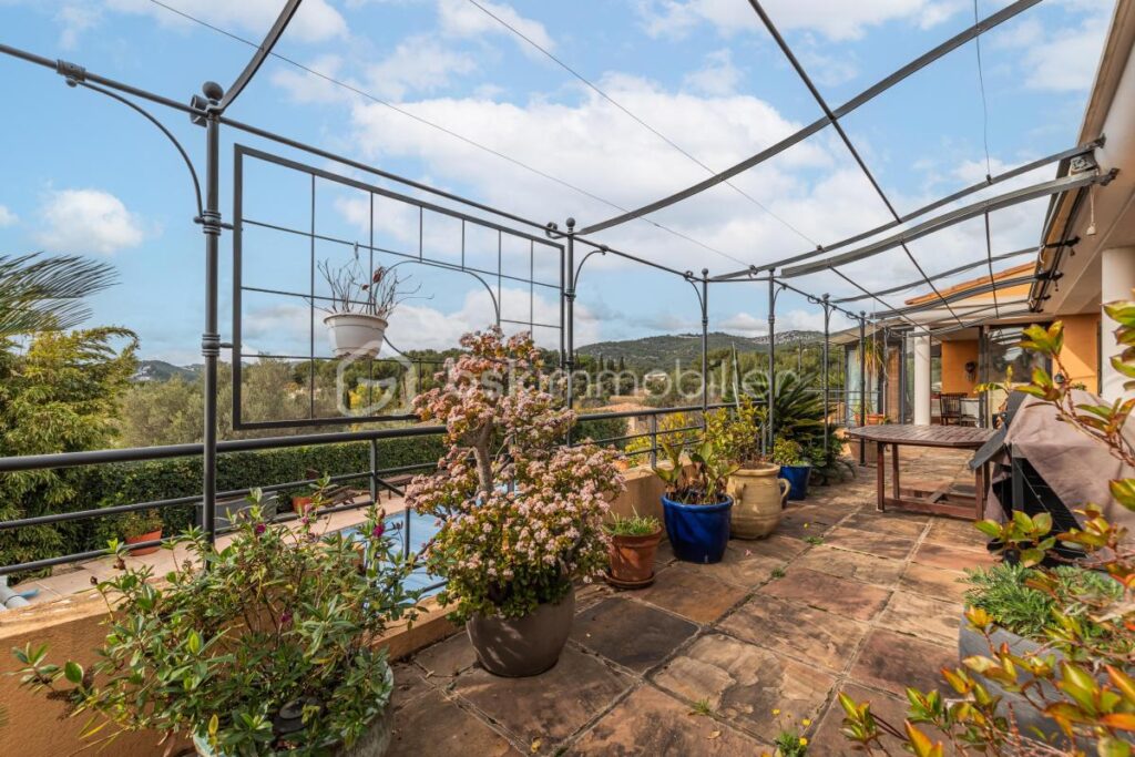 EXCEPTIONNEL – 6 pièces – 4 chambres – 229 m²