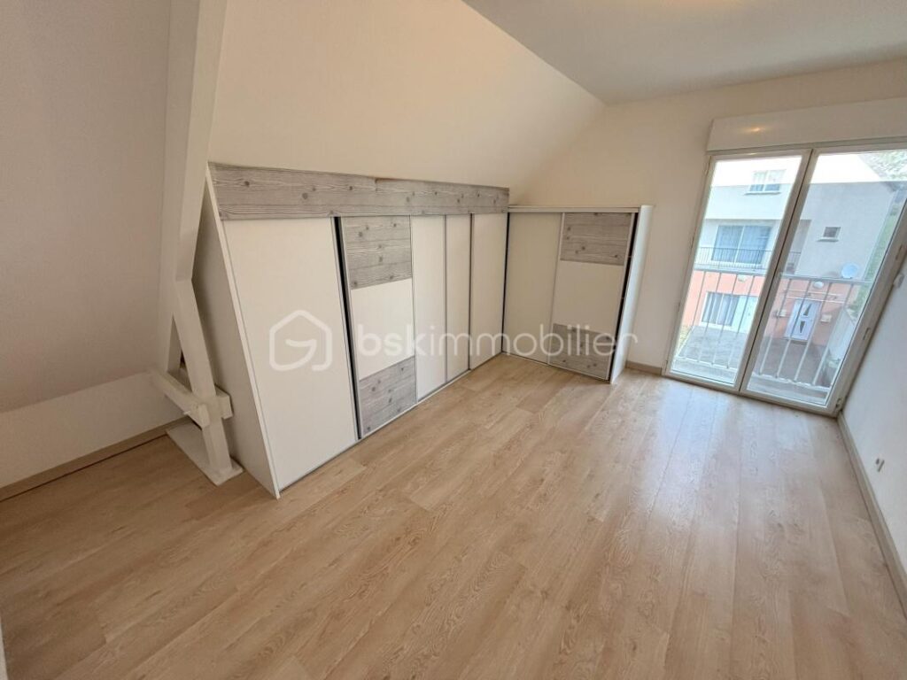 Maison à 10 min à pied de la mer avec dépendance et garage – 4 pièces – 3 chambres – 125 m²