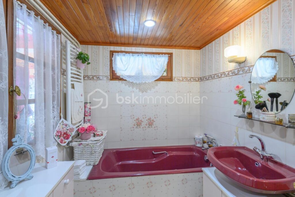 Maison de 230 m² habitable vue sur lac – 7 pièces – 5 chambres – 230 m²