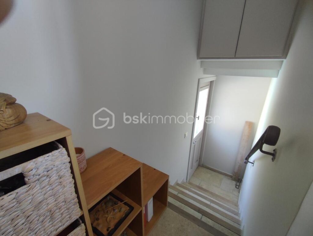 Villa 155 m² divisible en 2 appartements – Jardin, spa-jacuzzi, garage – La Colle-sur-Loup – 5 pièces – 4 chambres – 155 m²