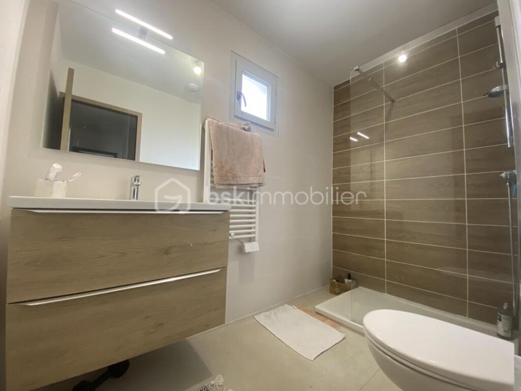 Jolie maison, au calme absolu ! – 4 pièces – 3 chambres – 90 m²