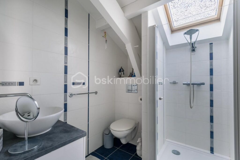 EXCLUSIVITE A SAISIR – 6 pièces – 3 chambres – 164 m²