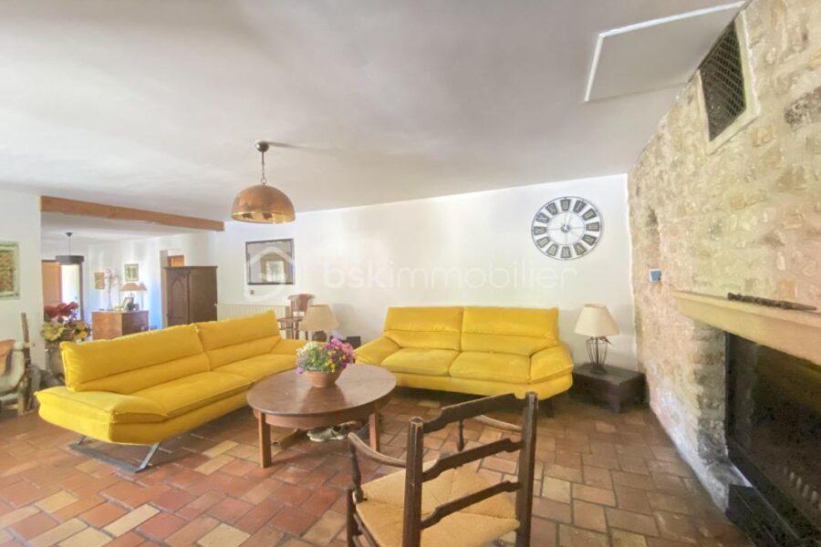 Maison à vendre à La roque d antheron — Vue nature — photo 11