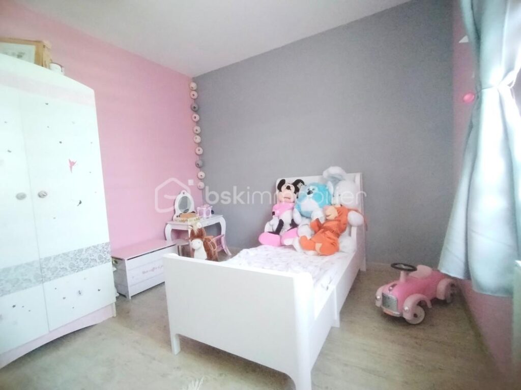 À vendre : Maison 6 pièces à deux pas de Rethel ! – 6 pièces – 3 chambres – 172 m²