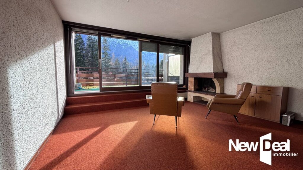 APPARTEMENT 2 Pièces – PARKING COUVERT PRIVATIF – CAVE – TERRASSE COUVERTE Plein SUD – 2 pièces – 1 chambre – 44 m²