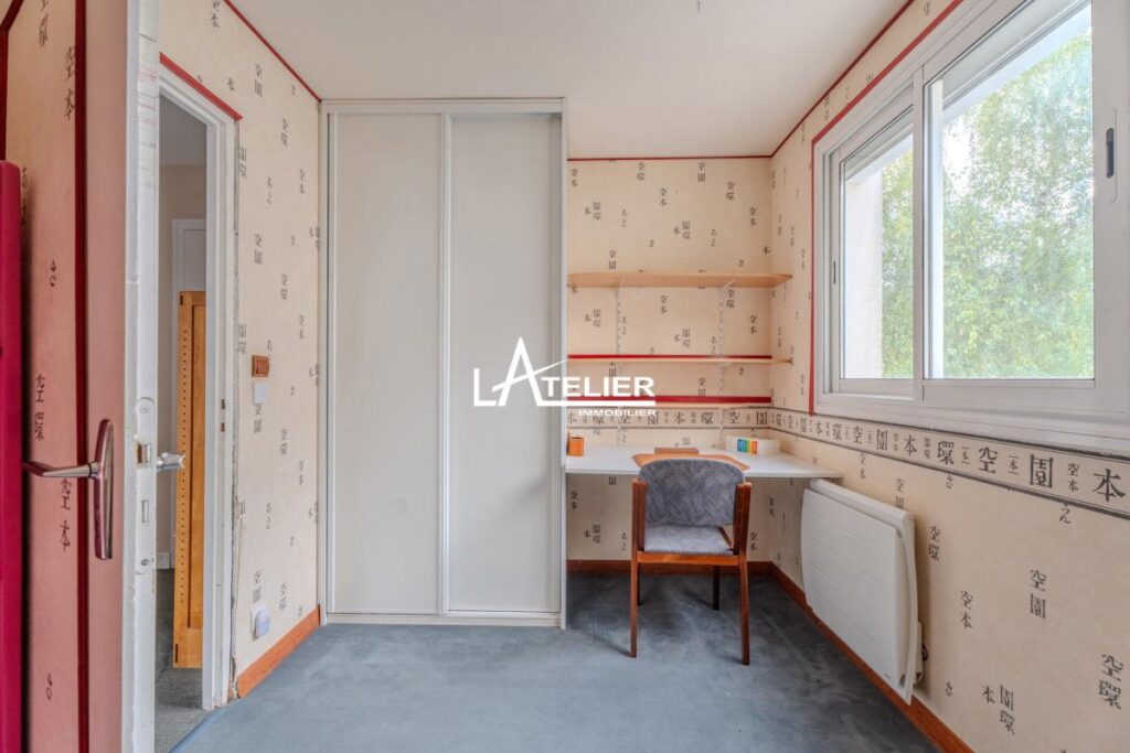 Sautron centre 70m2 pièce de vie, 6ch, vue dégagée sur Cens – 11 pièces – 6 chambres – 230 m²